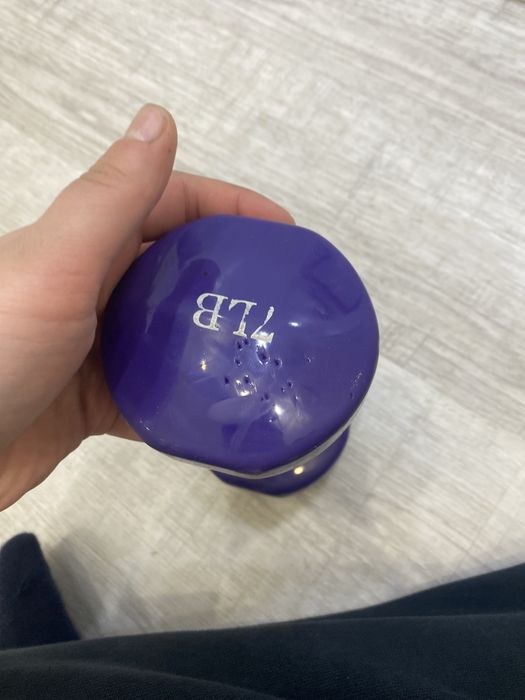 гантель для спорта