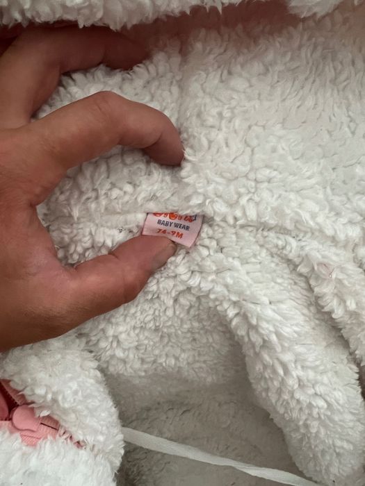 Космонавт момиче 9 месеца 74см