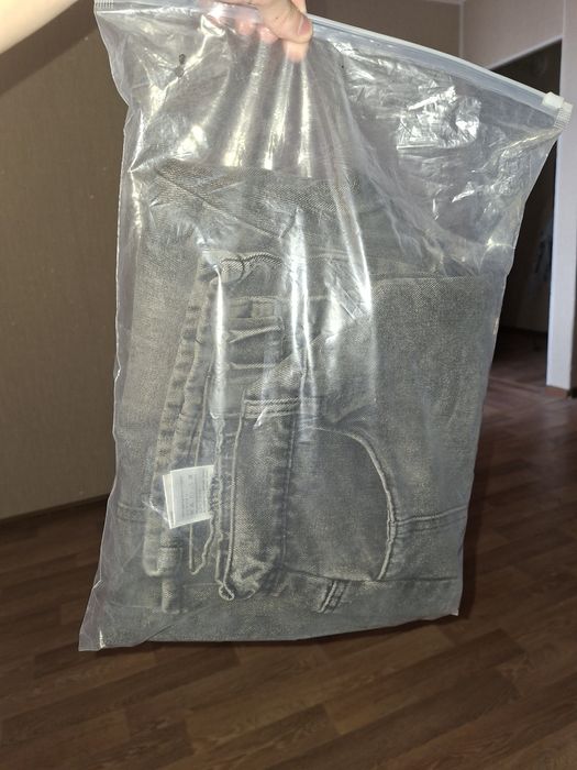 Продам джинсы baggy