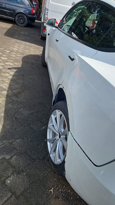 Depanari tesla remote sau cu deplasare la masin