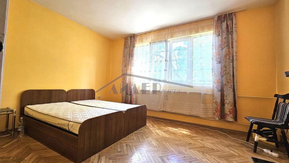 Продава се Тристаен апартамент в Пловдив, Кършияка - 88 кв.м за 1898 €/кв.м - Снимка #6