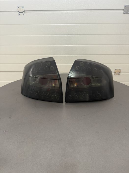 Диодни стопове AUDI A4 седан () - черни