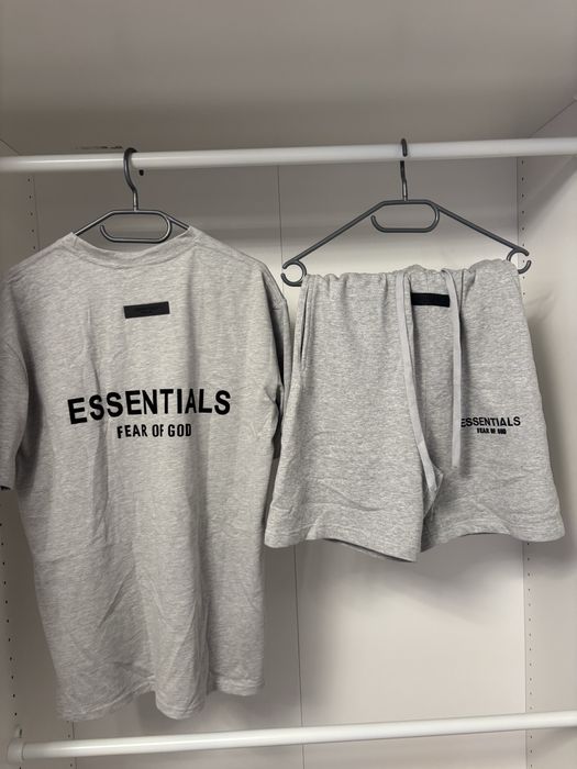 Complee Essentials