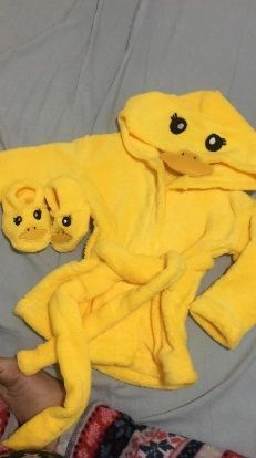 Хавлия за бебе около 12м с пантофки