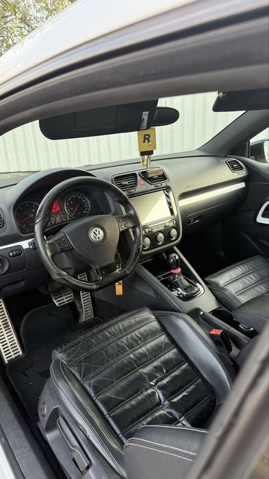 Volkswagen scirocco 2.0 tsi dsg 270 cai