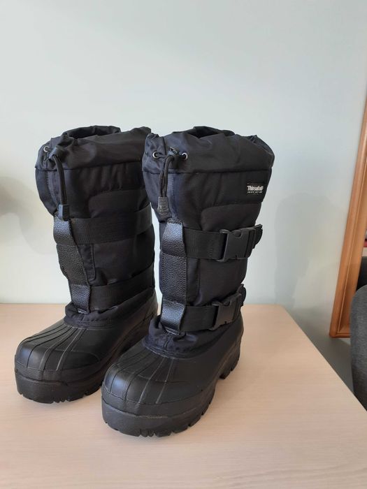Продавам зимни боти Thinsulate размер 44