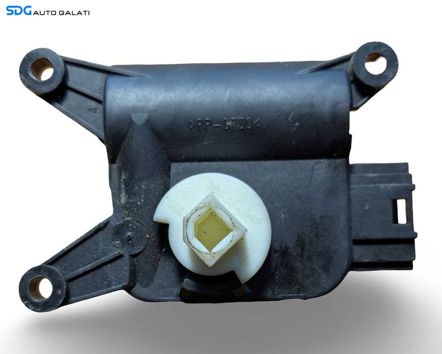 Motoras Reglaj Grila Clapeta Clapete Aeroterma Audi A3 8P 2004 - 2013 Cod 983382Z 983382Z-C [L9202]