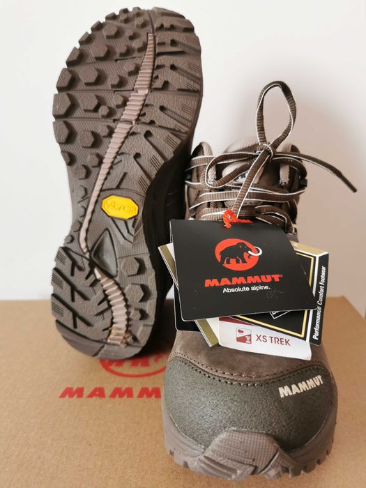 Дамски трекинг обувки Mammut  36 - 165 лв