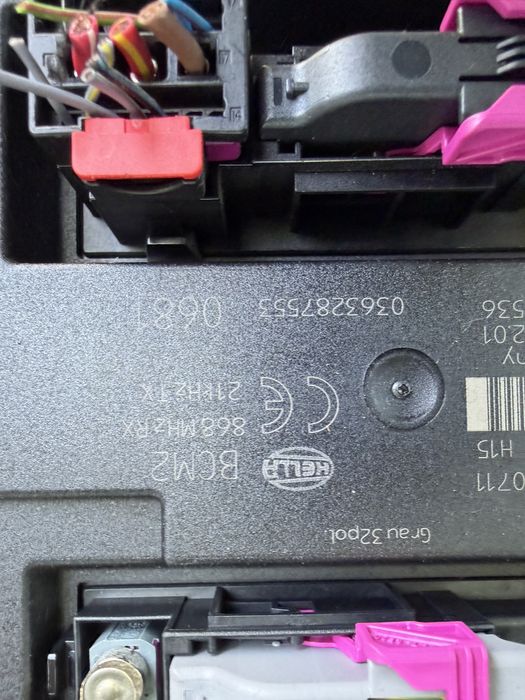Комфорт модул BCM2 за Audi Q5 (8R) / A4 (B8) / A5 | 8K0907064KE | Hella