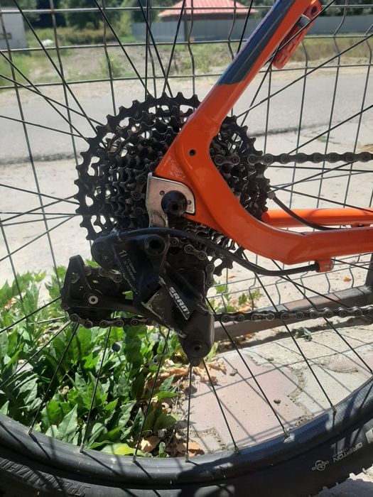 Vând bicicletă roti 29
