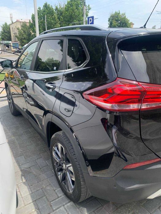 Chevrolet Tracker (Premier) 2025 | 49 000 км | 16 800 $