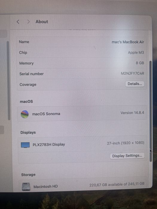 MacBook Air M3 2024 (display si tastatura defecta)