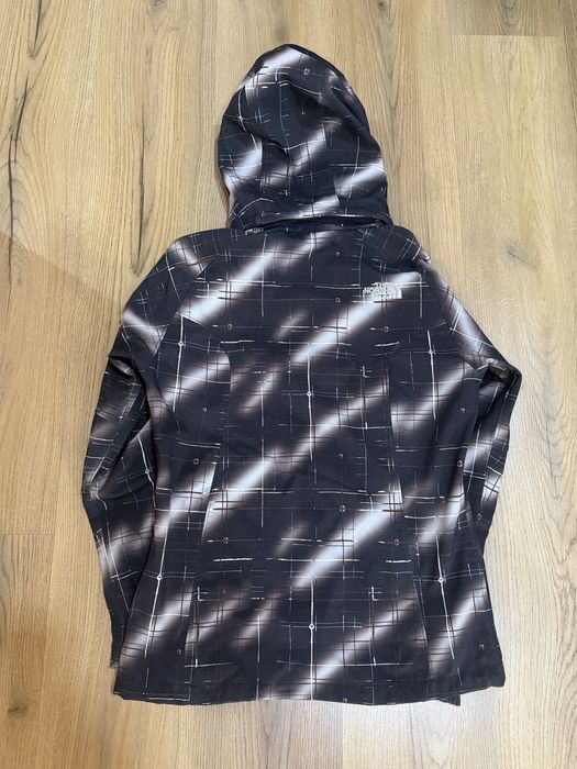 Яке The north face