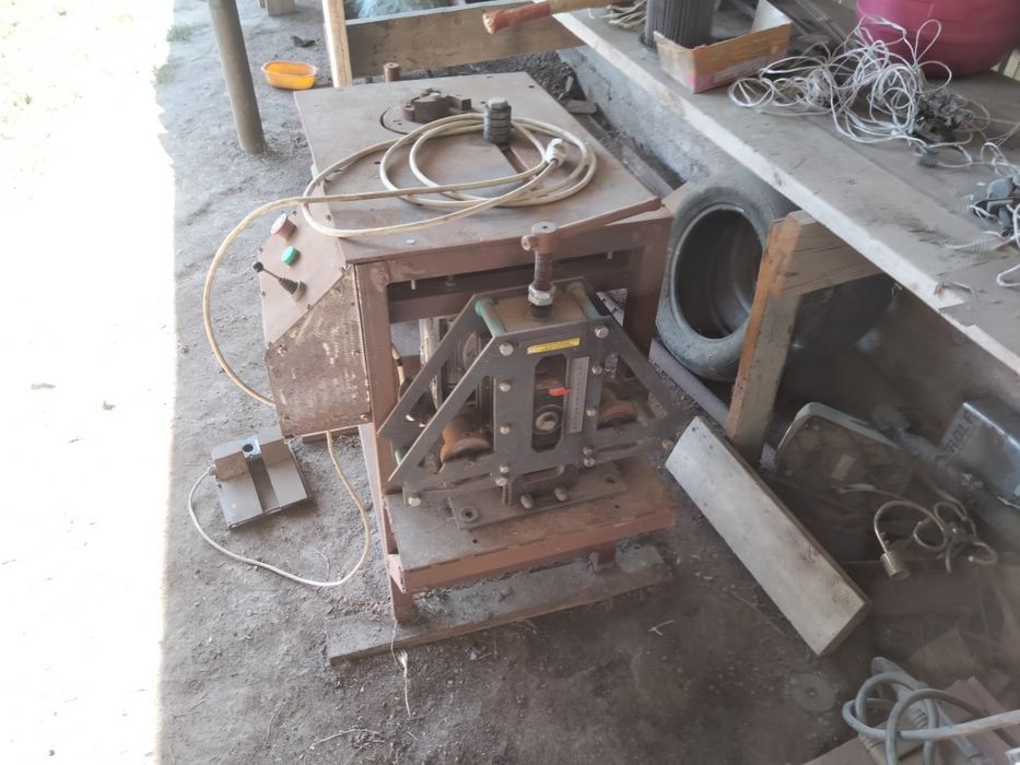Станок для холодной ковки металла