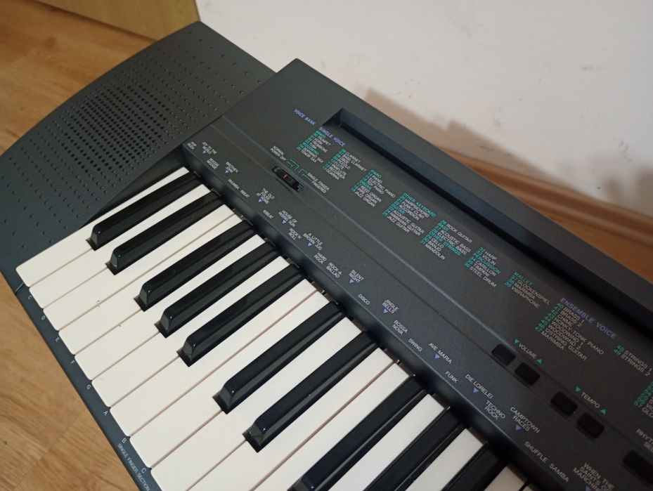 Yamaha PSR-100 pian digital orgă electronică