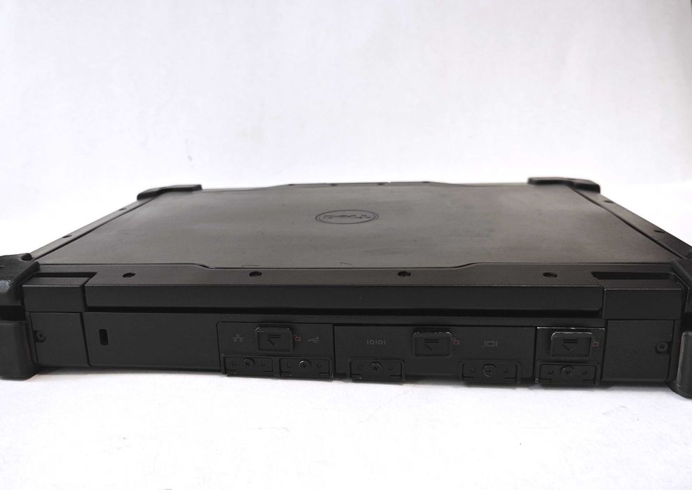 Laptop Dell Rugged pentru diagnoză, industrie, condiții extreme - baterie nouă!