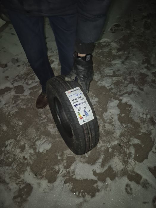 Шины для дамас новый