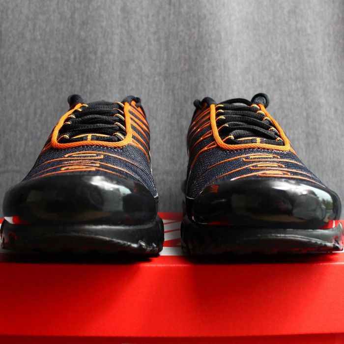 Oбувки Nike / Air Max Plus / TN „Dark Obsidian & Black“ + Кутия
