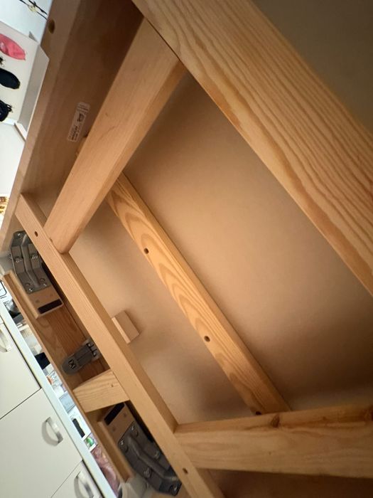 Masa extensibila cu scaune tapitate Ikea