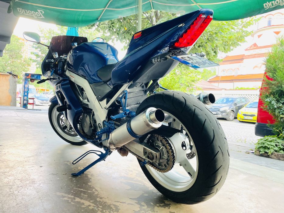Suzuki sv1000s TOP