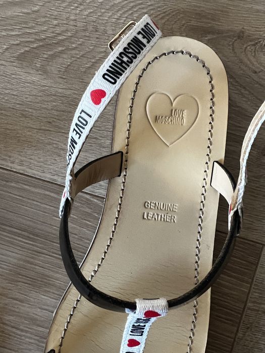 Дамски сандали Moschino