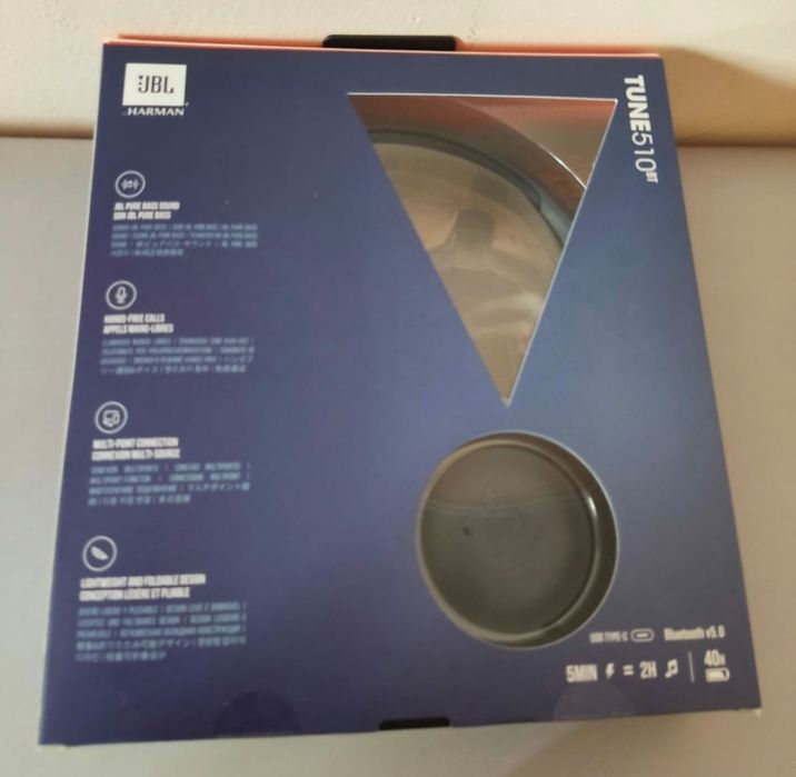 Наушники  накладные  мощные