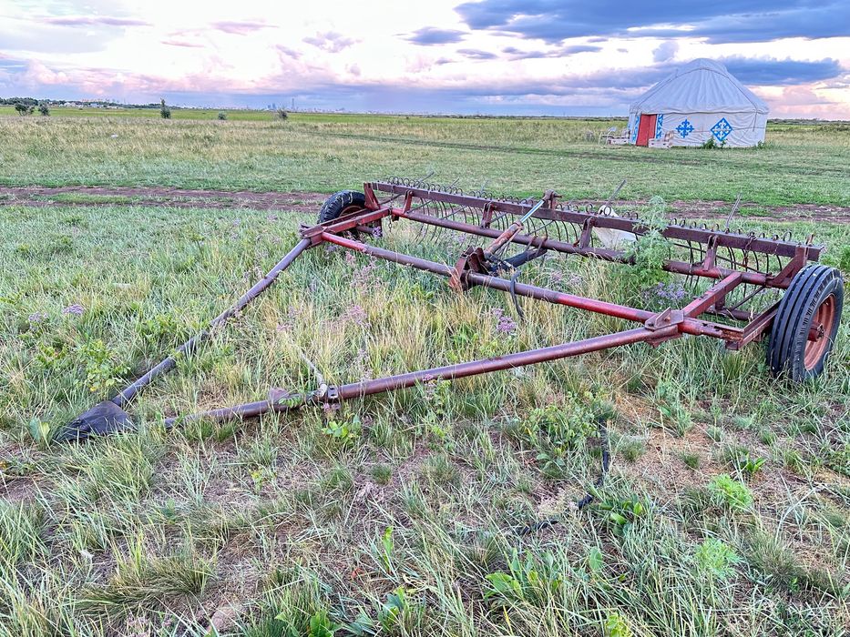 Продаётся МТЗ 80 с навесным оборудованием