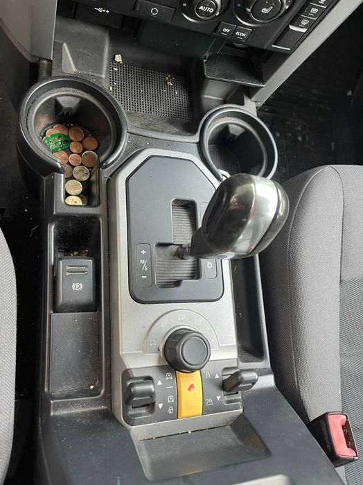 Dezmembrez Land Rover Discovery 3 gri argintiu 2,7 diesel automat an 2008