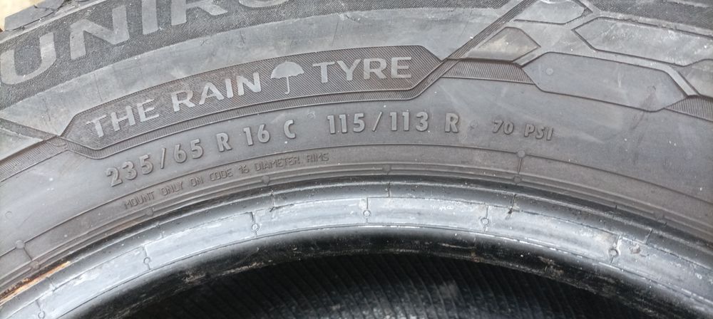 Летни гуми Uniroyal 235/65/16C