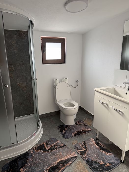 Inchiriez apartament in Valenii de Munte