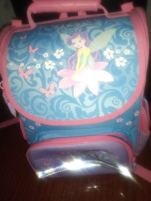 Продам школьный рюкзак