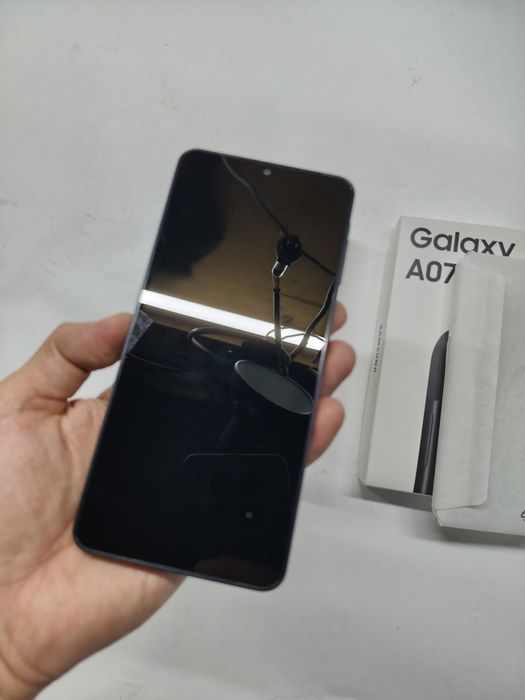 Samsung A 07.      .