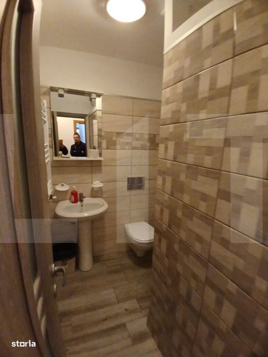 Pensiune 14 camere cu bai proprii si intrari separate, 500 mp, zona Me