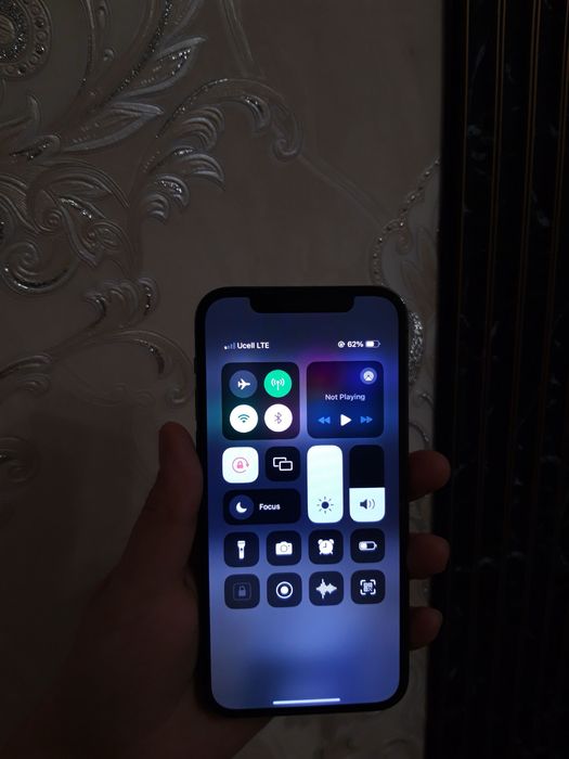 Iphone 12 pro 128/78