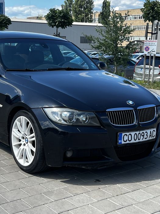 BMW 330  XI  E90