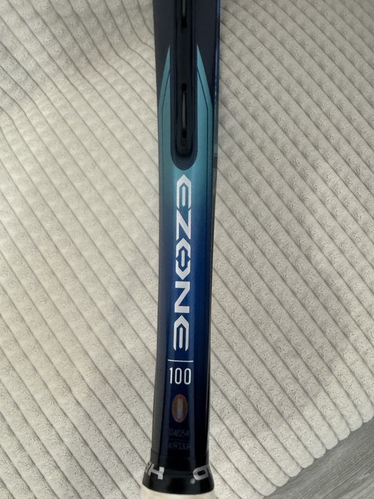 Rachetă tenis Yonex Ezone 100