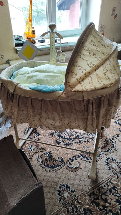 Продам люльку-качалку