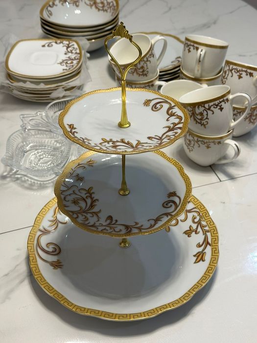 Сервиз столовый,набор посуды