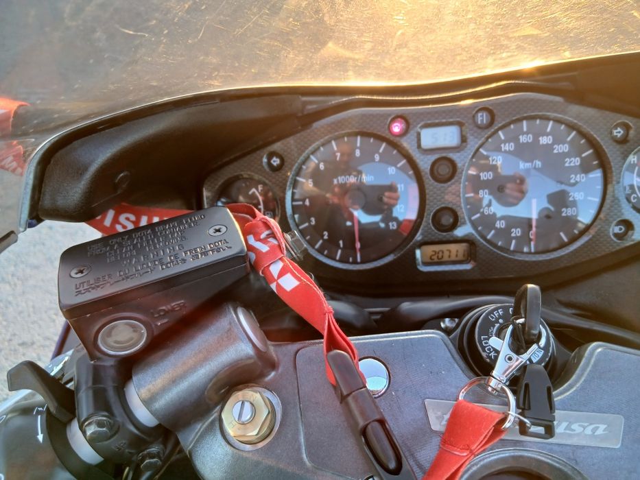 Suzuki GSX1300R Hayabusa