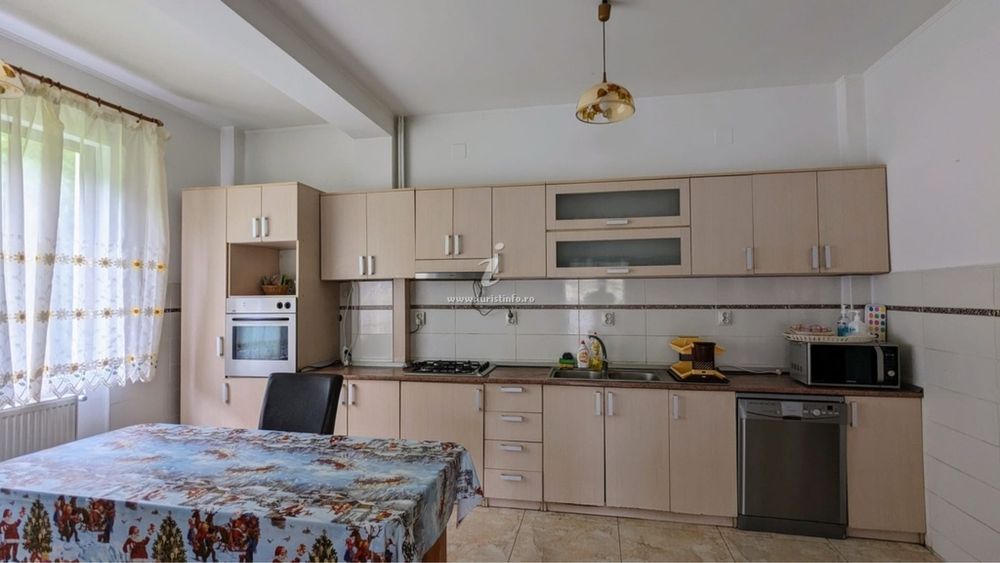 Pensiunea “Amelia” Rucar de inchiriat