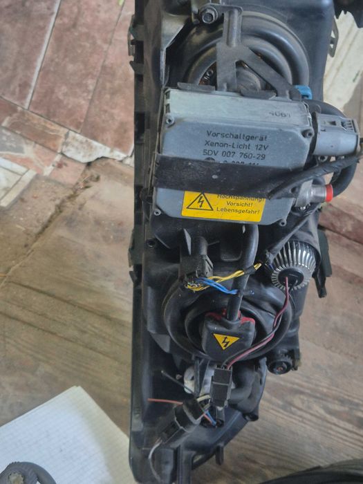 Faruri xenon bmw seria 5 e39