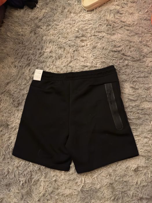 Pantaloni nike tech fleece