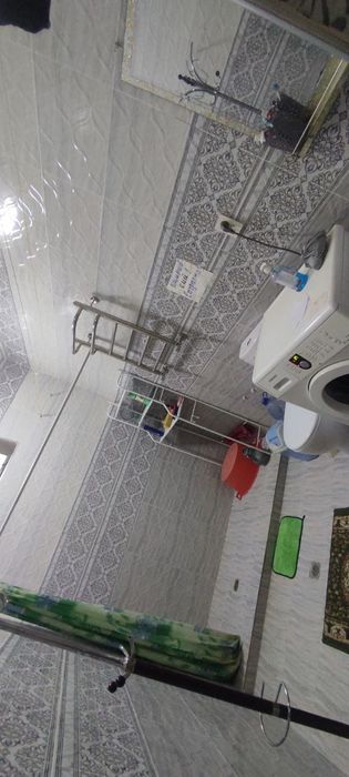 Срочно в Сергелях рядом 4-метро  сдаётся 1 ком.участка 800.000