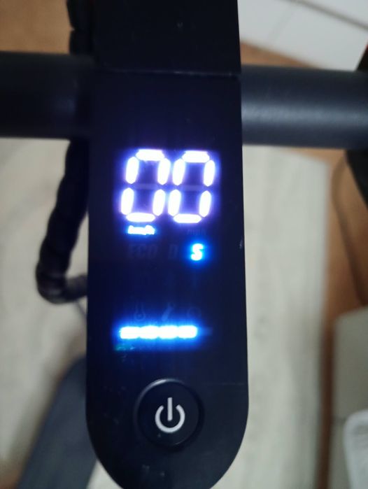 Электросамокат Luke sport