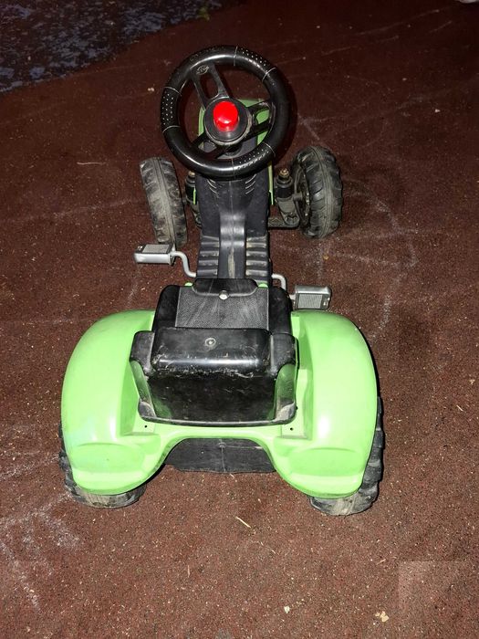 Tractor cu pedale verde Falk 2057 Country Farmer