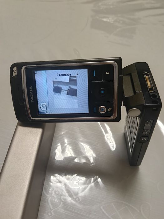 Продам Nokia 6260 . Либо обмен на смартфон.