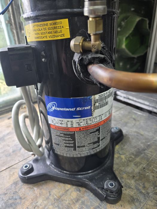 Compresor Copeland Scroll ZR22K3E-PFJ-522