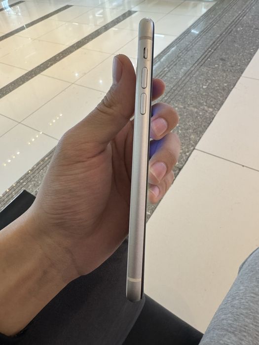 Продается Iphone 11