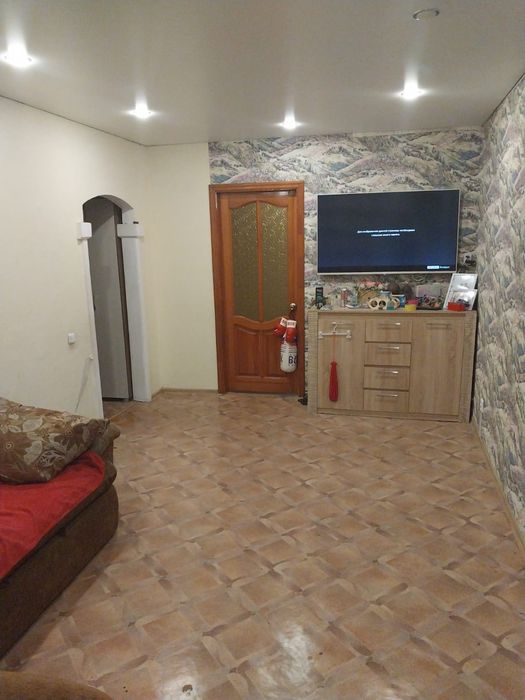 Продам 2 комнатную квартиру