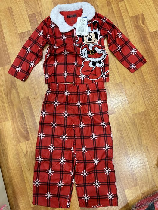 Коледни детски пижамки